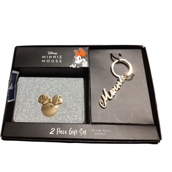 NEW Disney Minnie Mouse 2 Pc Gift Set ID Card Wallet & Minnie Keychain NIB - Picture 1 of 5